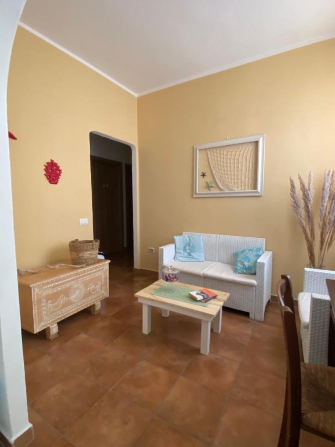 Palazzo Antico Hotell Santa Teresa Gallura Exteriör bild